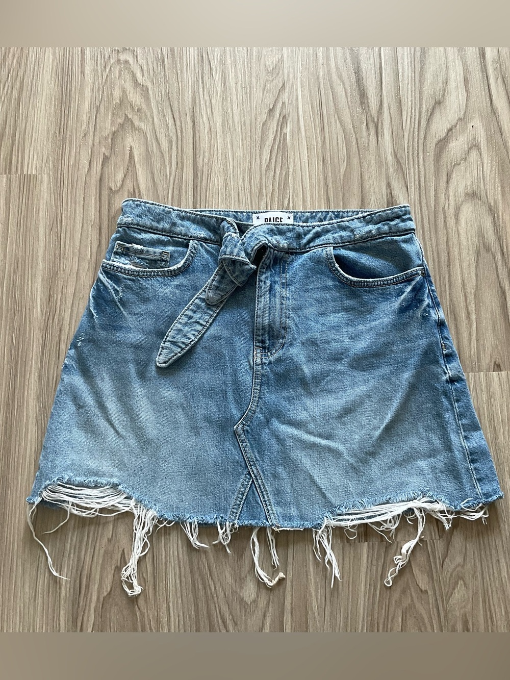 Paige Alethea Denim Mini Skirt Arissa Drstructed Wash Tie Front Waist Size 27
